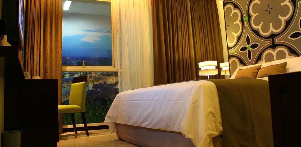 Howard Johnson By Wyndham Pekalongan Eksteriør bilde